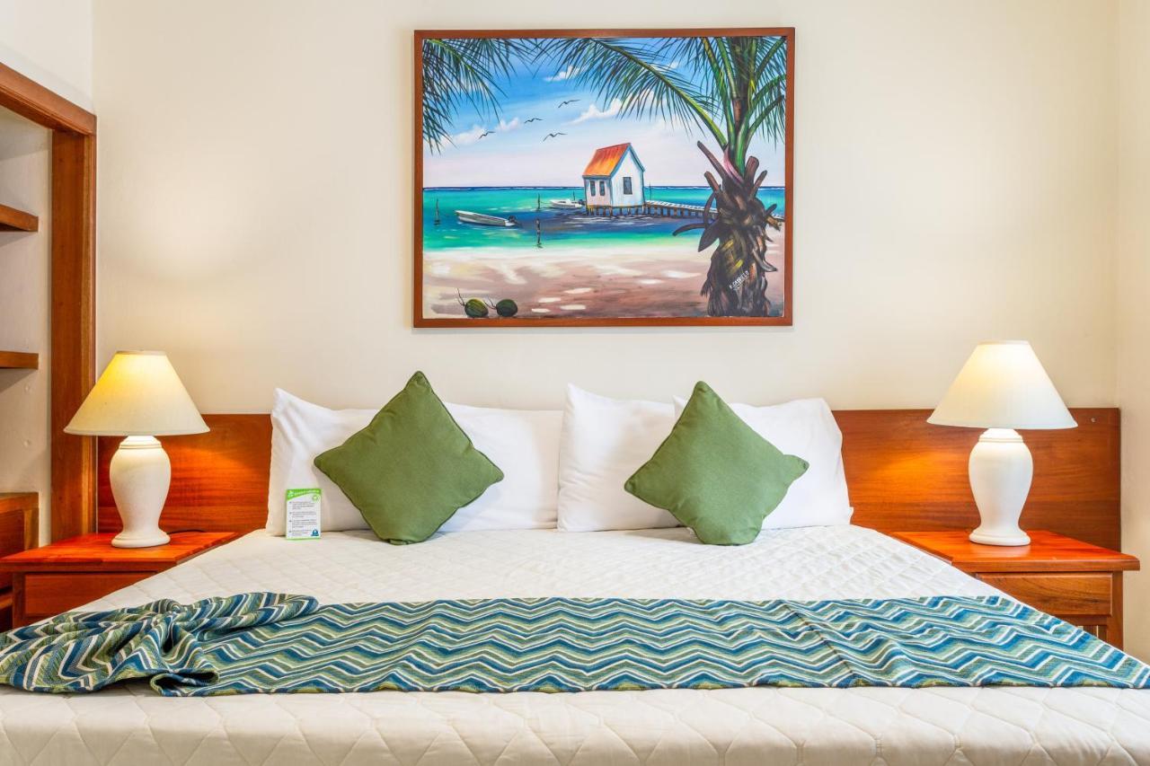 Sunbreeze Suites San Pedro  Luaran gambar