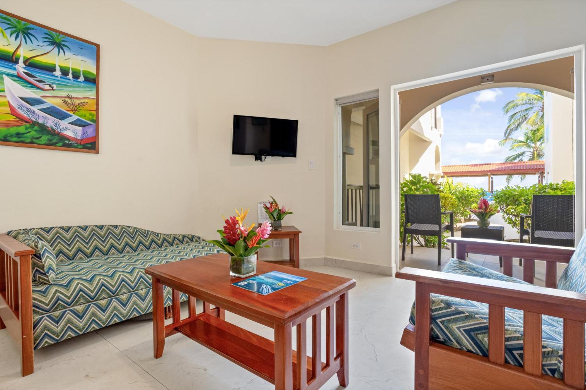 Sunbreeze Suites San Pedro  Luaran gambar