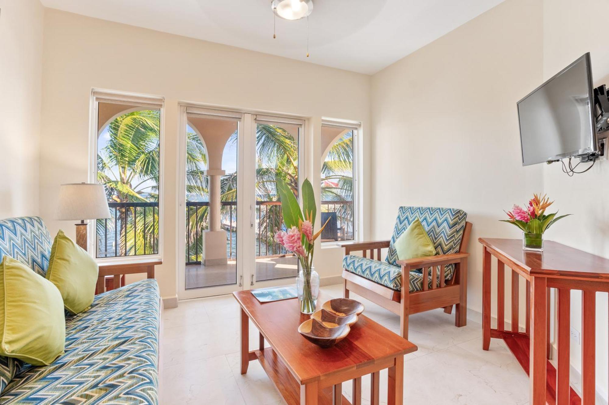 Sunbreeze Suites San Pedro  Luaran gambar