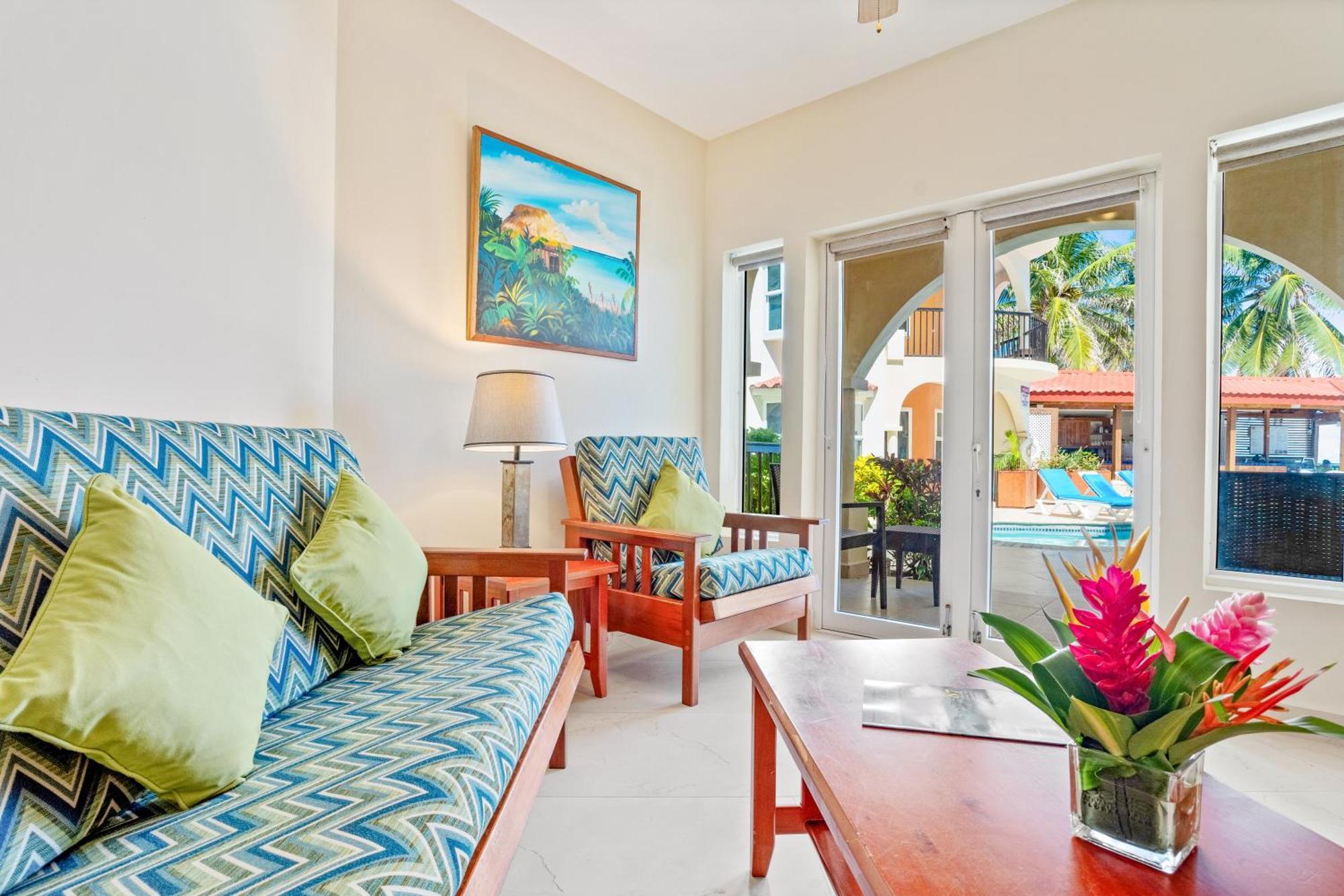 Sunbreeze Suites San Pedro  Luaran gambar